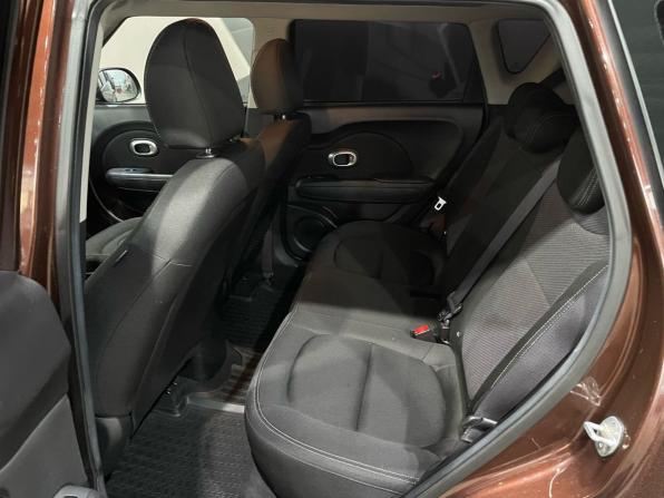 Kia Soul II Рестайлинг с пробегом 2018 года, цена 1 650 000 рублей, 81155 км, хэтчбек, Автокод Объявления