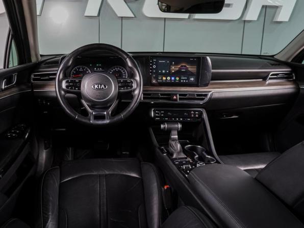 Kia K5 III с пробегом 2020 года, цена 2 674 000 рублей, 42956 км, седан, Автокод Объявления