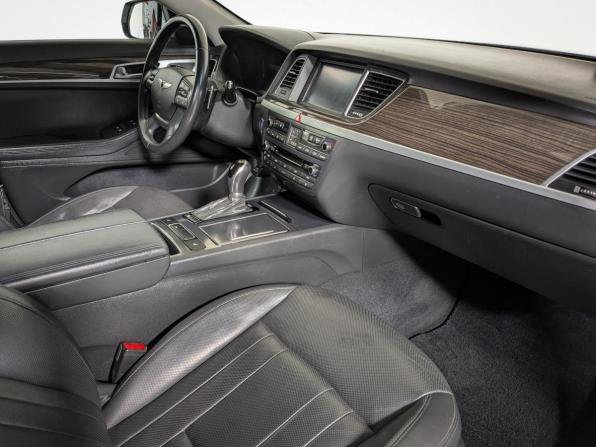 Hyundai Genesis II с пробегом 2014 года, цена 1 794 900 рублей, 153000 км, седан, Автокод Объявления