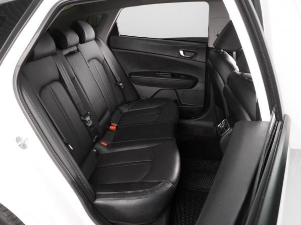 Kia Optima IV Рестайлинг с пробегом 2019 года, цена 2 039 000 рублей, 134100 км, седан, Автокод Объявления