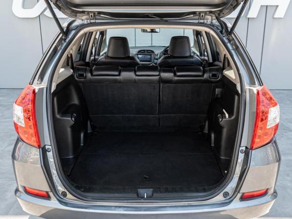 Honda Fit Shuttle I с пробегом 2011 года, цена 945 000 рублей, 162987 км, универсал, Автокод Объявления