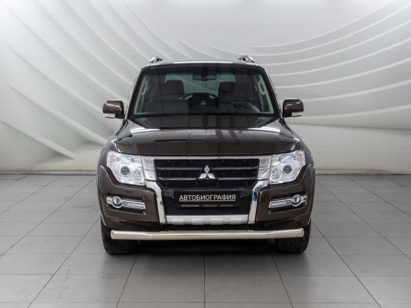Mitsubishi Pajero IV Рестайлинг 2 с пробегом 2018 года, цена 3 758 000 рублей, 23652 км, внедорожник, Автокод Объявления