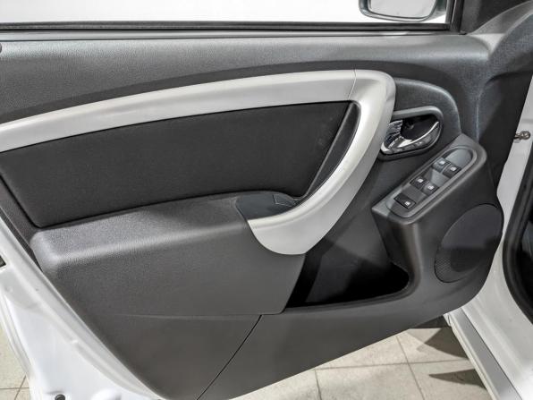 Nissan Terrano III (D10) с пробегом 2020 года, цена 1 290 000 рублей, 115622 км, внедорожник, Автокод Объявления