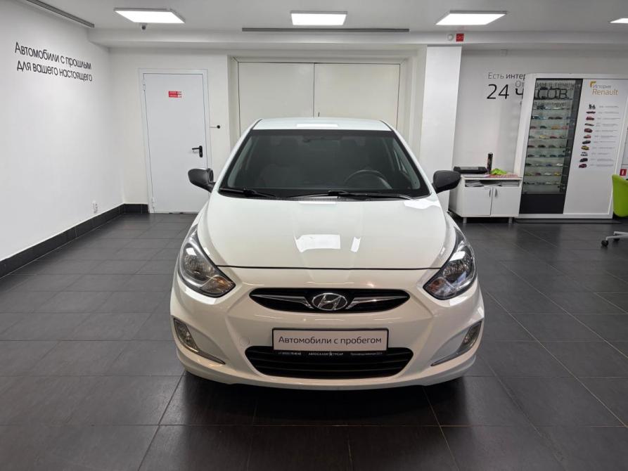 Hyundai Solaris I Киров  - изображение 2