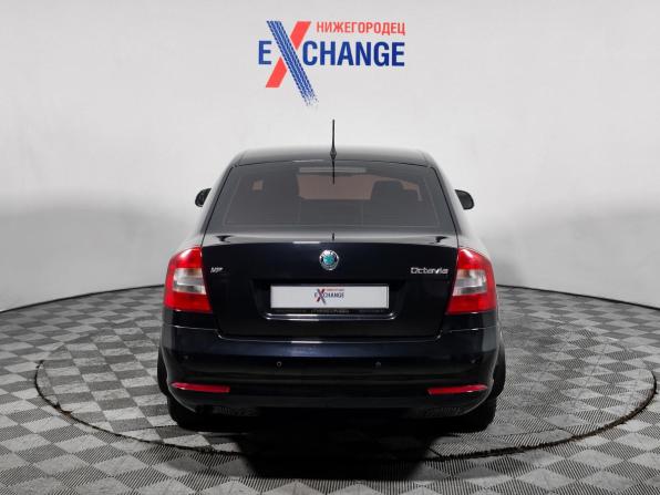 Skoda Octavia II (A5) Рестайлинг с пробегом 2012 года, цена 755 000 рублей, 215172 км, лифтбек, Автокод Объявления
