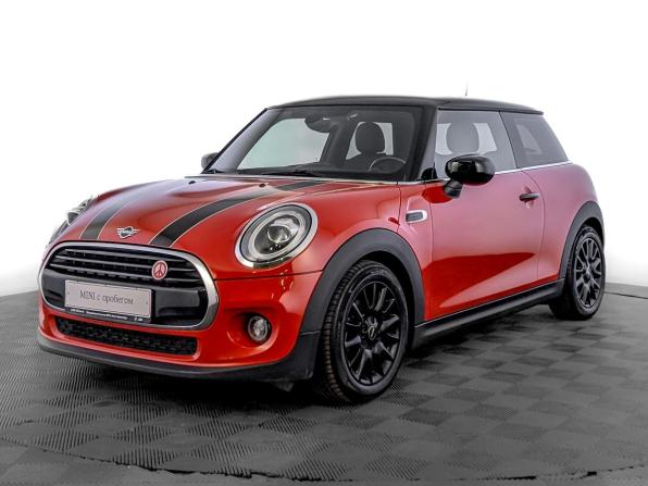 Mini Hatch III (F55/F56) Рестайлинг с пробегом 2020 года, цена 2 330 000 рублей, 73599 км, хэтчбек, Автокод Объявления