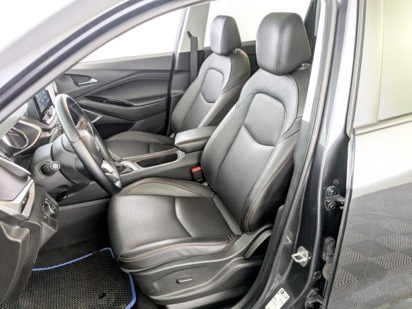 Chevrolet Orlando II с пробегом 2022 года, цена 1 950 000 рублей, 46430 км, компактвэн, Автокод Объявления