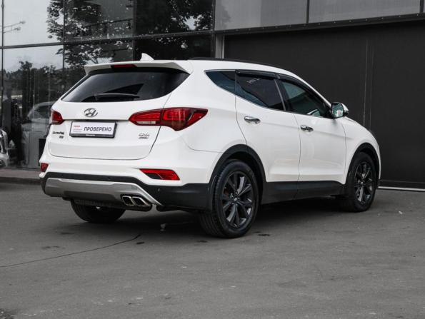 Hyundai Santa Fe III Рестайлинг с пробегом 2016 года, цена 2 119 000 рублей, 247421 км, внедорожник, Автокод Объявления