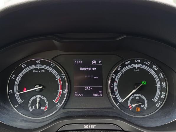 Skoda Karoq I с пробегом 2020 года, цена 2 400 000 рублей, 90229 км, внедорожник, Автокод Объявления