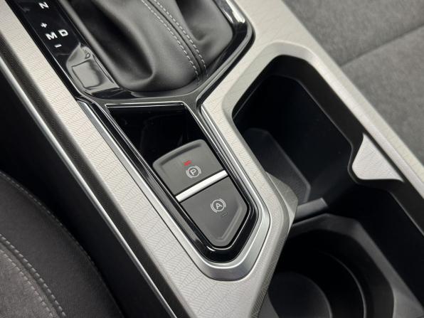 Geely Emgrand II с пробегом 2024 года, цена 1 710 000 рублей, 13220 км, седан, Автокод Объявления