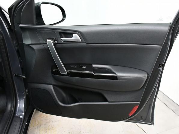 Kia Sportage IV Рестайлинг с пробегом 2021 года, цена 2 845 000 рублей, 90000 км, внедорожник, Автокод Объявления