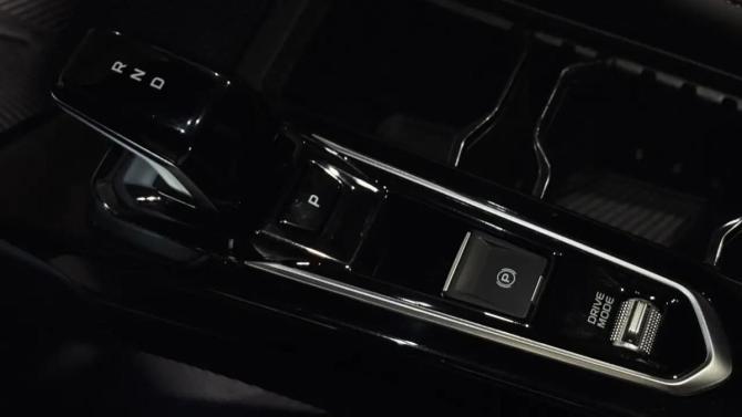 Geely Coolray I Рестайлинг с пробегом 2023 года, цена 1 870 000 рублей, 93000 км, внедорожник, Автокод Объявления