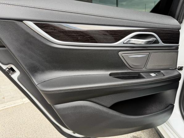 BMW 7 серии VI (G11/G12) с пробегом 2018 года, цена 5 238 500 рублей, 64327 км, седан, Автокод Объявления
