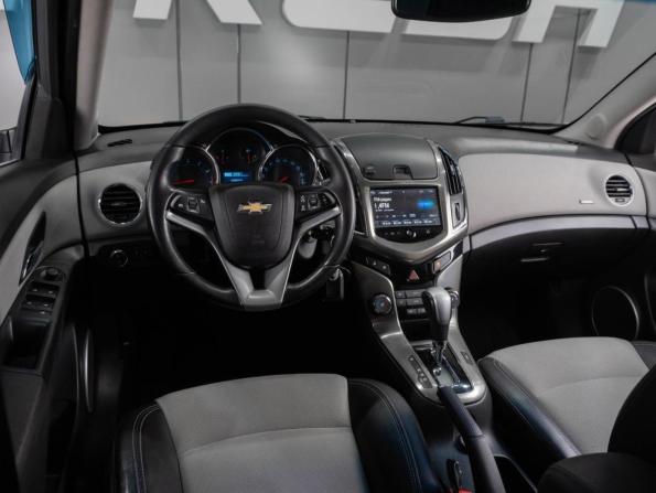 Chevrolet Cruze I Рестайлинг с пробегом 2013 года, цена 850 000 рублей, 215922 км, седан, Автокод Объявления