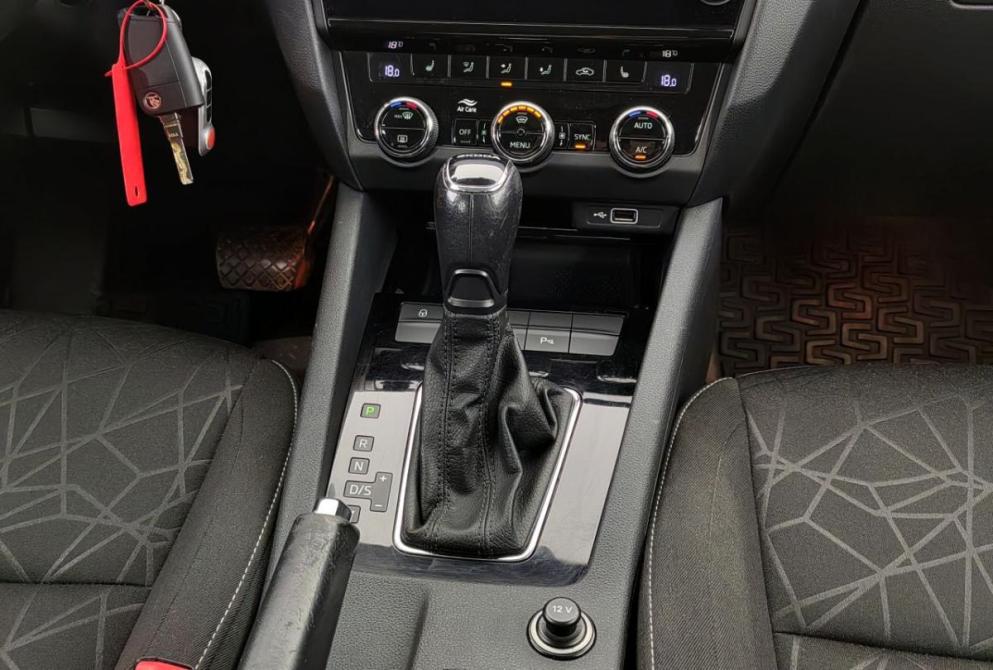 Skoda Octavia III (A7) Рестайлинг Волгоград  - изображение 12