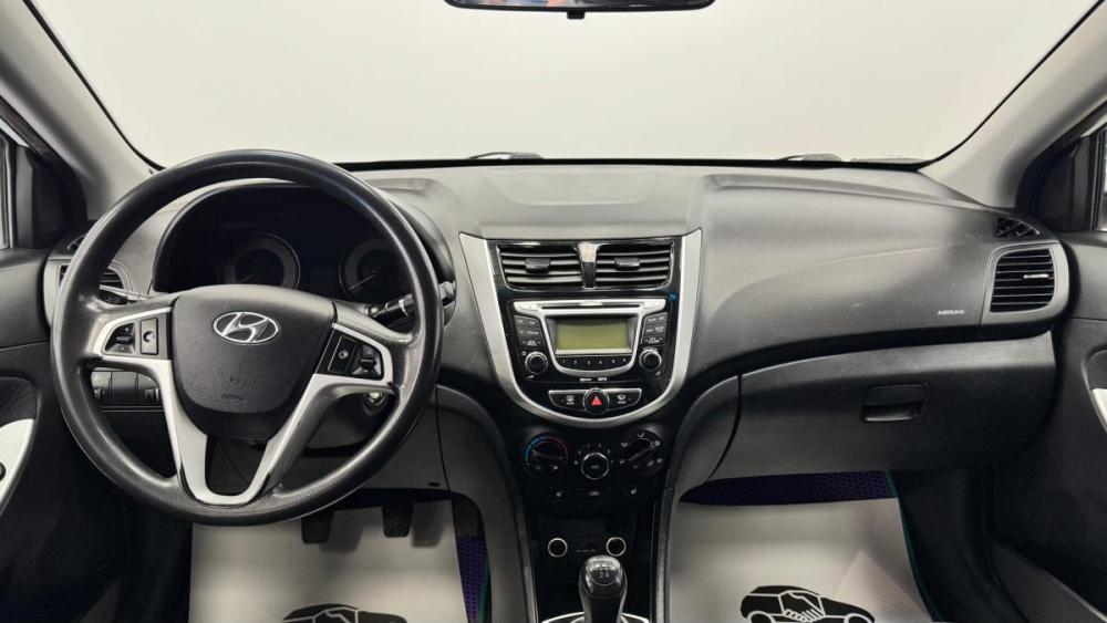 Hyundai Solaris I Киров  - изображение 14