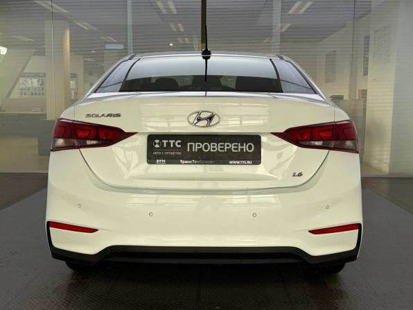 Hyundai Solaris II с пробегом 2017 года, цена 1 250 000 рублей, 169710 км, седан, Автокод Объявления