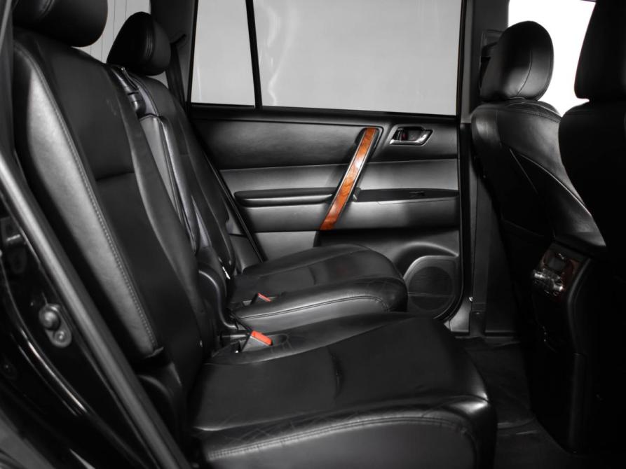 Toyota Highlander II (XU40) Рестайлинг Москва  - изображение 13