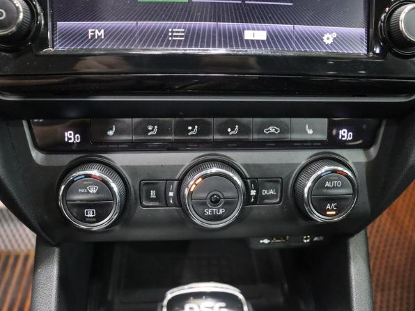 Skoda Octavia III (A7) с пробегом 2014 года, цена 1 380 000 рублей, 123728 км, лифтбек, Автокод Объявления