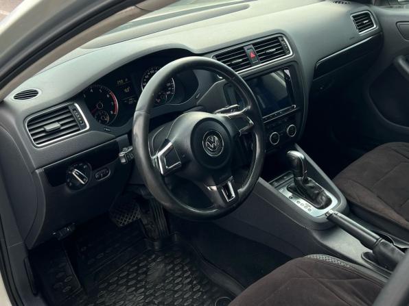 Volkswagen Jetta VI Рестайлинг с пробегом 2014 года, цена 1 079 000 рублей, 169214 км, седан, Автокод Объявления