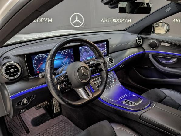 Mercedes-Benz E-Класс V (W213 S213 C238) Рестайлинг с пробегом 2021 года, цена 5 435 000 рублей, 52400 км, седан, Автокод Объявления