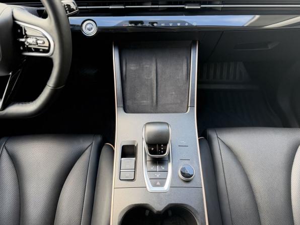 Omoda C5 I с пробегом 2022 года, цена 1 655 000 рублей, 64582 км, внедорожник, Автокод Объявления