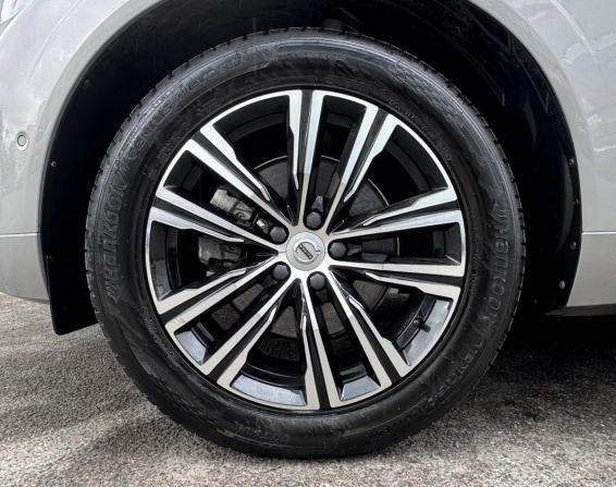 Volvo XC60 II Рестайлинг с пробегом 2022 года, цена 5 479 000 рублей, 27223 км, внедорожник, Автокод Объявления