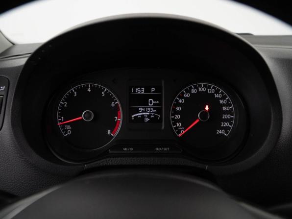 Volkswagen Polo V Рестайлинг с пробегом 2017 года, цена 1 287 444 рубля, 94133 км, седан, Автокод Объявления