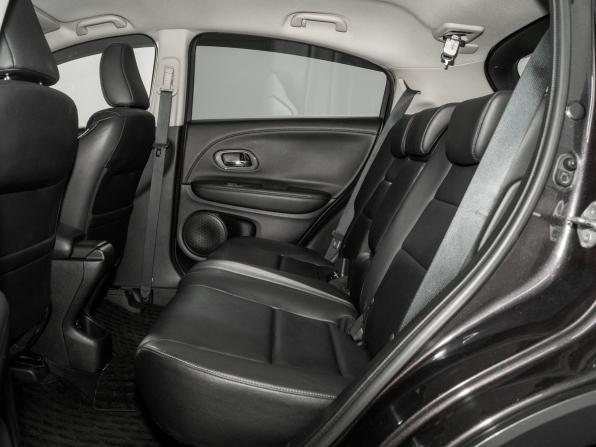 Honda Vezel I с пробегом 2014 года, цена 1 495 000 рублей, 135982 км, внедорожник, Автокод Объявления