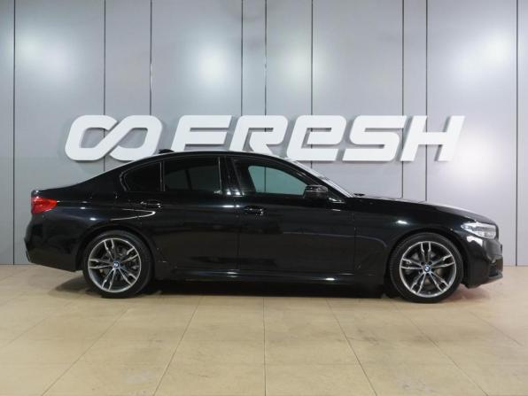 BMW 5 серии VII (G30/G31/G38) с пробегом 2019 года, цена 4 249 000 рублей, 64436 км, седан, Автокод Объявления