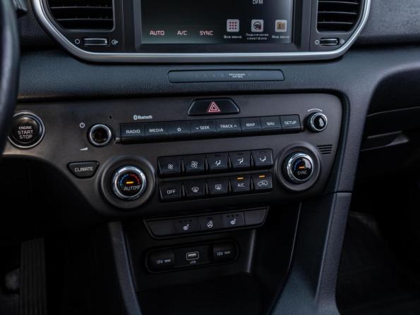 Kia Sportage IV Рестайлинг с пробегом 2020 года, цена 2 297 000 рублей, 73399 км, внедорожник, Автокод Объявления