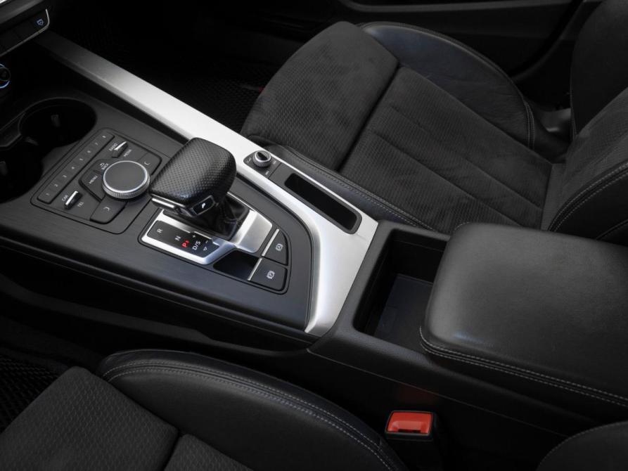 Audi A4 V (B9) Москва  - изображение 14
