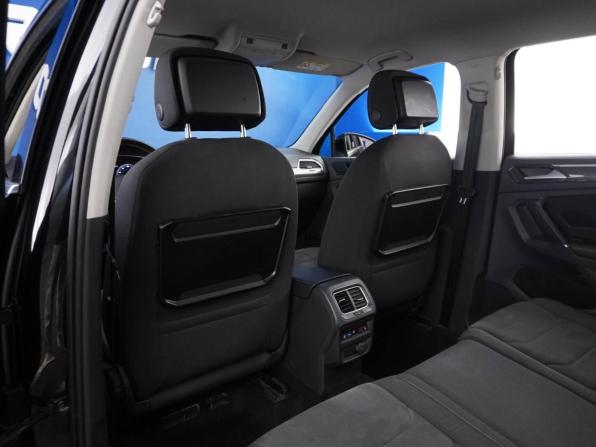 Volkswagen Tiguan II с пробегом 2017 года, цена 2 647 444 рубля, 97192 км, внедорожник, Автокод Объявления