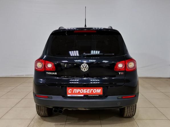 Volkswagen Tiguan I с пробегом 2010 года, цена 930 000 рублей, 219200 км, внедорожник, Автокод Объявления