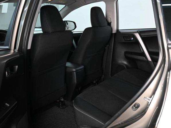 Toyota RAV4 IV (XA40) Рестайлинг с пробегом 2016 года, цена 2 889 000 рублей, 101002 км, внедорожник, Автокод Объявления