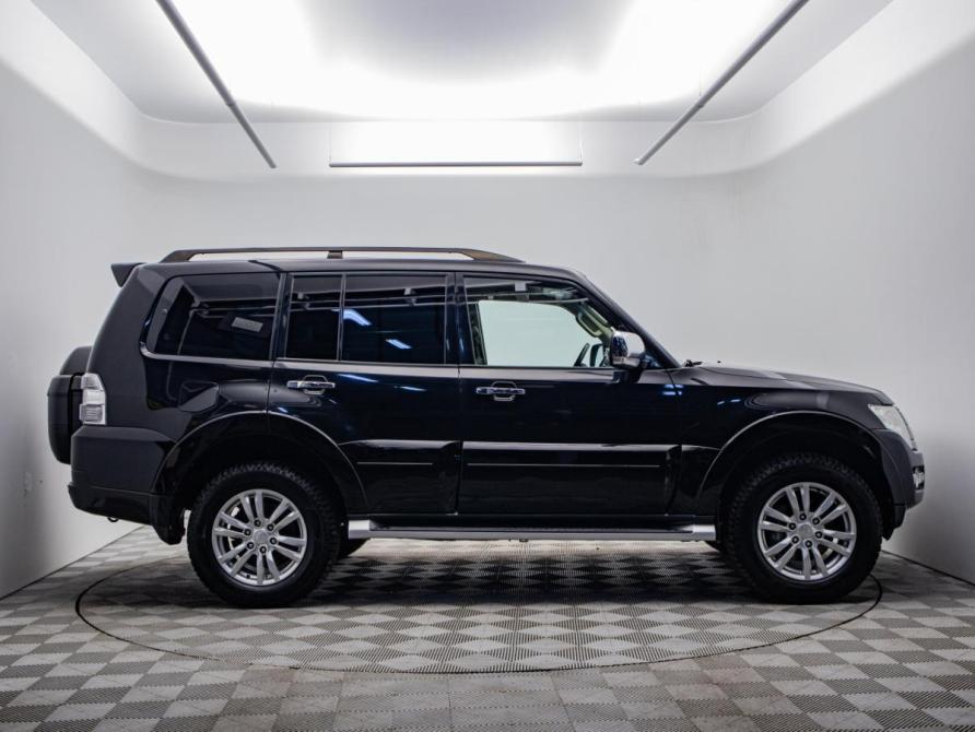 Mitsubishi Pajero IV Рестайлинг 2 Москва  - изображение 4