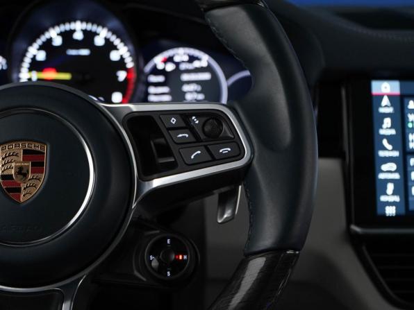 Porsche Cayenne III с пробегом 2019 года, цена 6 699 077 рублей, 77430 км, внедорожник, Автокод Объявления