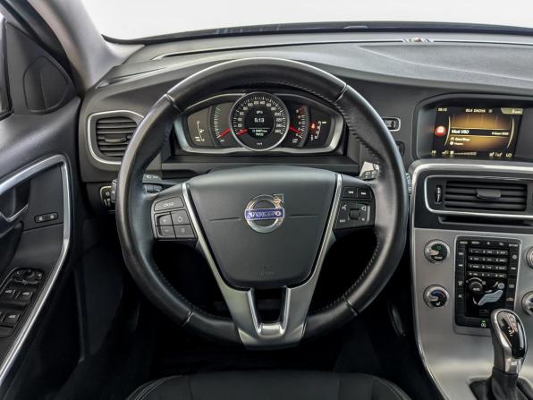 Volvo V60 Cross Country I с пробегом 2018 года, цена 2 505 000 рублей, 79719 км, универсал, Автокод Объявления