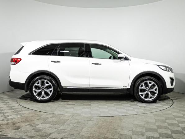 Kia Sorento III Prime с пробегом 2016 года, цена 2 499 700 рублей, 160279 км, внедорожник, Автокод Объявления