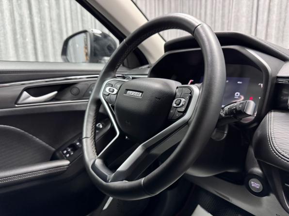 Haval Jolion I Рестайлинг с пробегом 2023 года, цена 1 827 000 рублей, 57884 км, внедорожник, Автокод Объявления