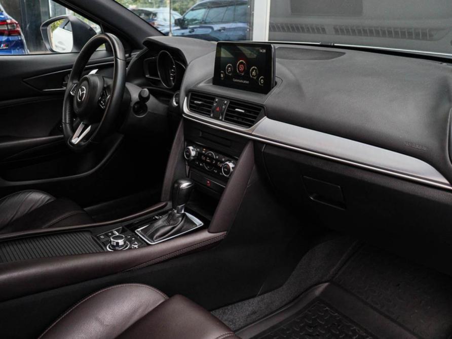 Mazda CX-4 I Рестайлинг Москва  - изображение 8