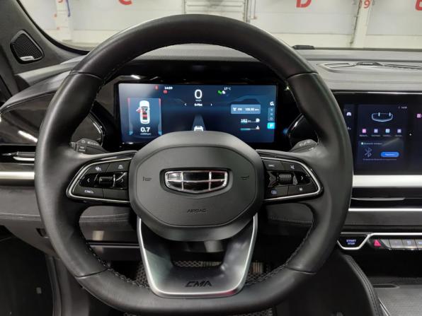 Geely Monjaro I с пробегом 2024 года, цена 2 680 000 рублей, 110651 км, внедорожник, Автокод Объявления
