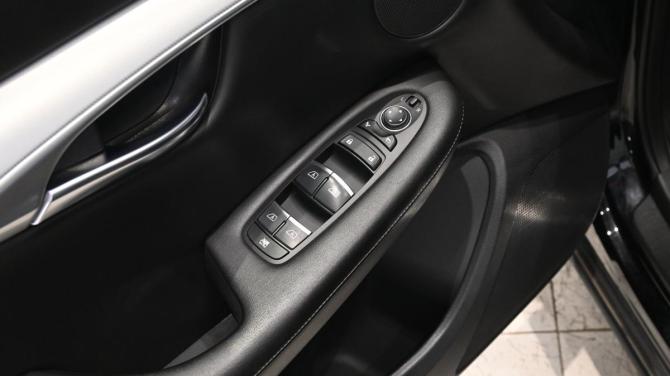 Infiniti QX50 II с пробегом 2018 года, цена 2 350 000 рублей, 150056 км, внедорожник, Автокод Объявления