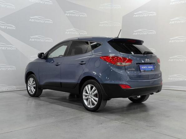 Hyundai ix35 I с пробегом 2012 года, цена 1 550 000 рублей, 105000 км, внедорожник, Автокод Объявления