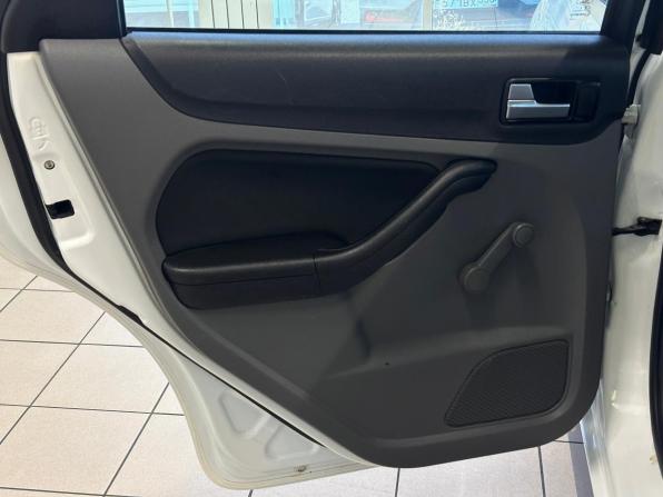 Ford Focus II Рестайлинг с пробегом 2011 года, цена 617 000 рублей, 130000 км, седан, Автокод Объявления