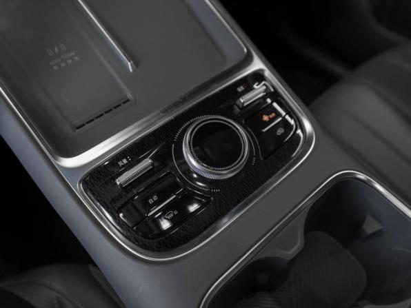 Geely Galaxy Starship 7 с пробегом 2025 года, цена 3 700 000 рублей, 20 км, внедорожник, Автокод Объявления