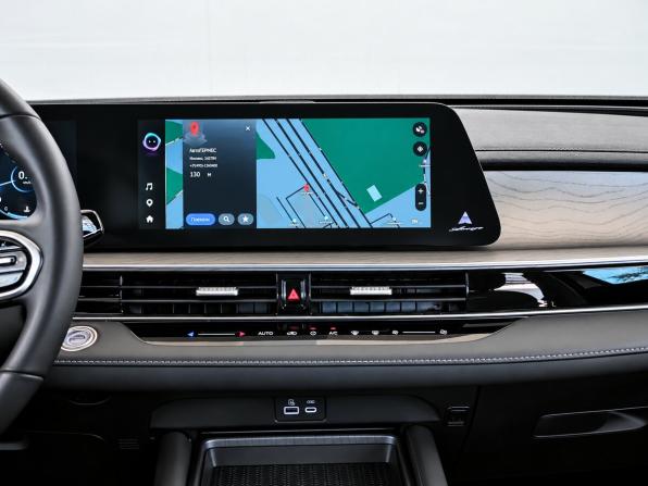 Chery Arrizo 8 с пробегом 2024 года, цена 2 349 000 рублей, 11281 км, седан, Автокод Объявления
