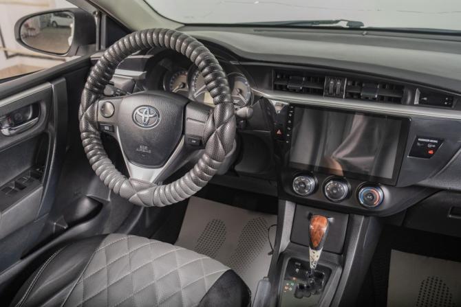 Toyota Corolla XI (E160 E170 E180) с пробегом 2014 года, цена 1 289 000 рублей, 241000 км, седан, Автокод Объявления