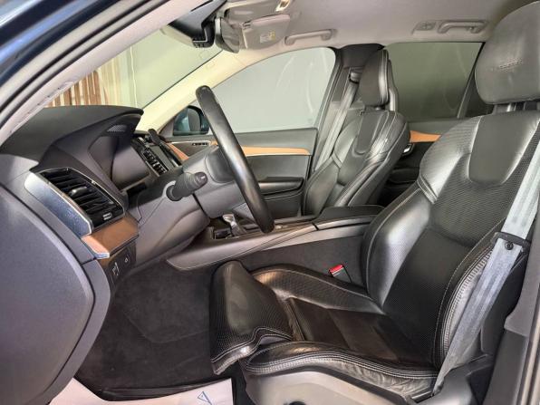 Volvo XC90 II с пробегом 2017 года, цена 2 840 000 рублей, 177601 км, внедорожник, Автокод Объявления
