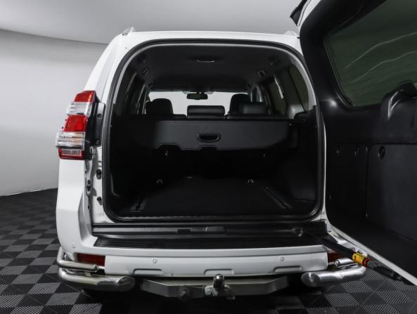 Toyota Land Cruiser Prado 150 Series Рестайлинг 1 с пробегом 2014 года, цена 3 890 000 рублей, 156523 км, внедорожник, Автокод Объявления
